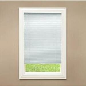White Hampton Bay Custom Cut Cordless 1" Room Darkening Vinyl Blinds 27"x42" NIB
